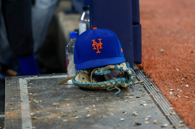 2512253-new-york-mets-hat.jpg