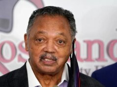 Líder dos direitos civis Jesse Jackson hospitalizado: o que saber