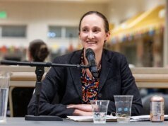 Katie Wilson vence a eleição de Seattle enquanto a cidade ganha sua própria versão de Mamdani