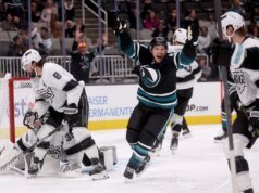 San Jose Sharks coloca Jeff Skinner no IR; Jack Ostapchuk retirou-se da AHL
