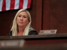 Marjorie Taylor Green apresenta projeto de lei para acabar com os vistos H-1B