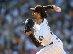 O ás dos Padres assinará um enorme contrato de 5 anos e US$ 155 milhões com o clube AL