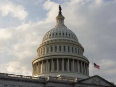 A lista completa dos democratas da Câmara que votaram a favor do acordo de paralisação do governo