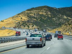 Aviso emitido aos motoristas da Califórnia de que a licença pode ser revogada