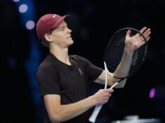 Ciner espanou De Minaur para chegar ao Campeonato ATP Finals