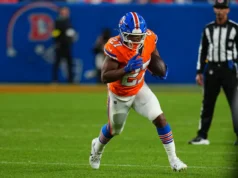 O running back dos Broncos, JK Dobbins, será submetido a uma cirurgia no final da temporada, supostamente colocado no IR após uma lesão “significativa” na perna