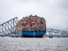 O navio de carga inicialmente perdeu energia devido a cabos soltos antes de colidir com a Key Bridge: NTSB