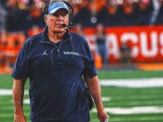 Bill Belichick diz que não buscará empregos de treinador na NFL, ele está comprometido com a UNC