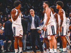 Desempenho no horário nobre: Dan Hurley na 3ª posição da UConn, segurando a 7ª posição da BYU