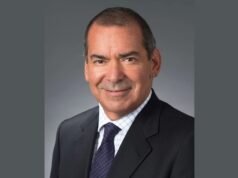 O correspondente sênior de longa data da ABC News, Jim Avila, morreu aos 69 anos