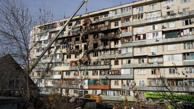 russia-attacks-kyiv_1763111459645_hpMain_16x9.jpg