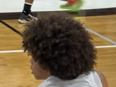 Resumo de basquete do ensino médio: Phoenix Smith dá impulso para Crespi