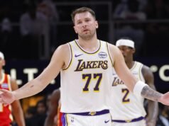 Lesões atingiram o Lakers quando a seqüência de vitórias caiu nas mãos dos Hawks