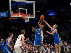 Silas Demary Jr. da UConn rebate contra a BYU e cria uma vantagem estendida