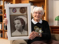 Enfermeira centenária da Marinha relembra o ataque a Pearl Harbor