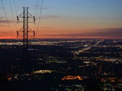 Mapas de cortes de energia mostram onde milhares de pessoas podem ficar sem energia por dias