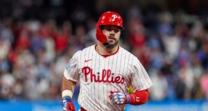 Kyle Schwarber e os Reds estão surgindo com verdadeiro interesse mútuo