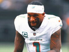 Liberar o QB Tua Tagovailoa no banco é um grande sucesso para os Dolphins