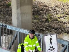 A lenda do tênis Jim Currier foi vista fazendo uma coisa muito incomum